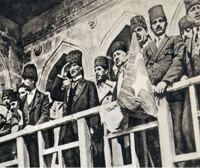 izmirin_kurtulusu02